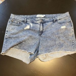 Torrid Acid Washed shorts, Sz24